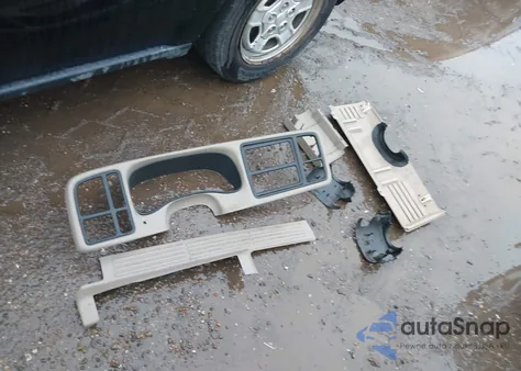 2002 GMC Sierra 1500 Sle из США, поврежденный, VIN 1GTEC14V22Z209232